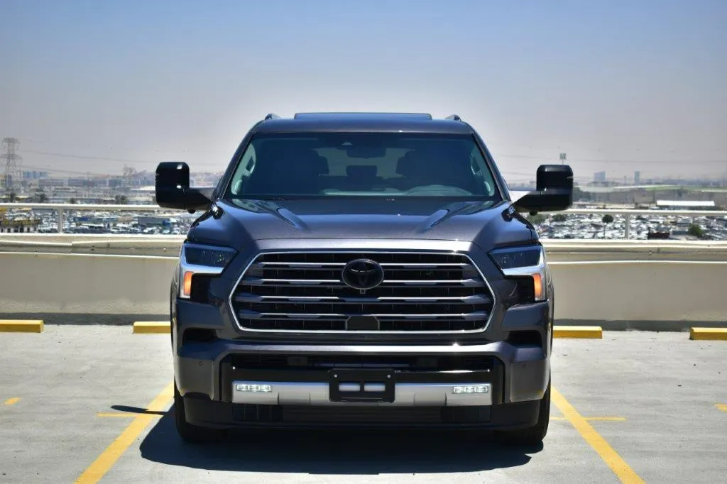 2023 Toyota | Sequoia Hybrid | Sequoia Limited