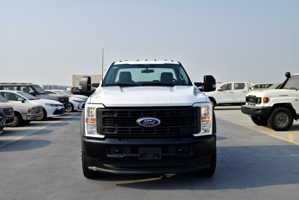 2025 FORD F550 SUPER DUTY REGULAR CHASSIS CAB XL 145” WB 6.7L DIESEL 4X4 10 SPEED AUTOMATIC