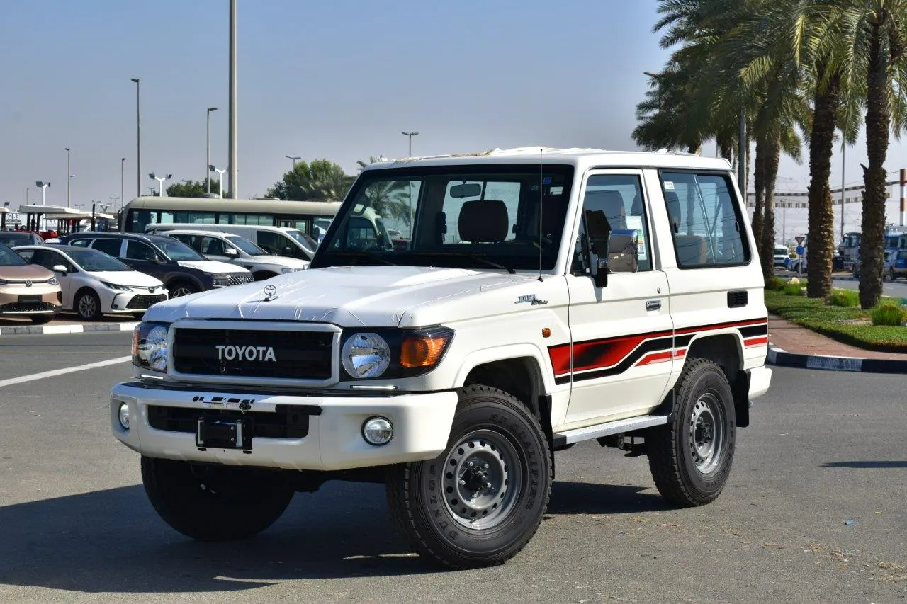 2023 LC71 | SWB | Land Cruiser 71 SDLX
