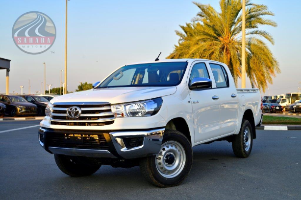 2024 TOYOTA HILUX DOUBLE CAB PICKUP 2.4L DIESEL 4WD MANUAL TRANSMISSION DXB