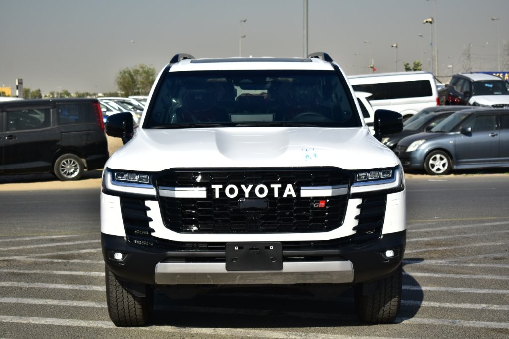 2026 TOYOTA LAND CRUISER 300 GR-S HYBRID V6 3.5L 7 SEAT AUTOMATIC