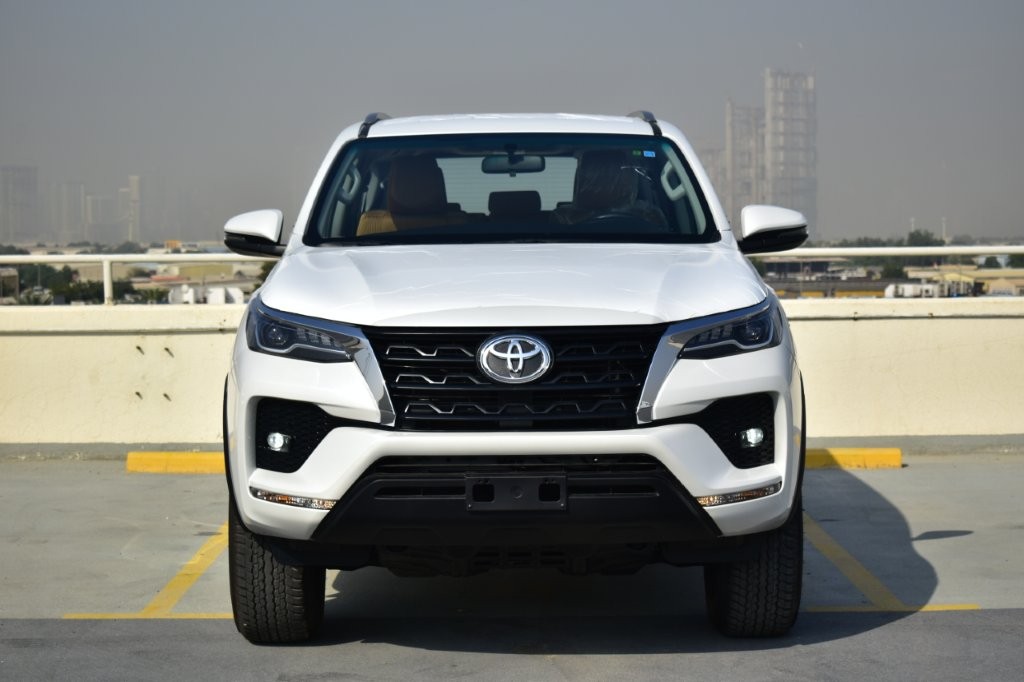 2026 TOYOTA FORTUNER VX V6 4.0L PETROL 7-SEATER 4WD AUTOMATIC