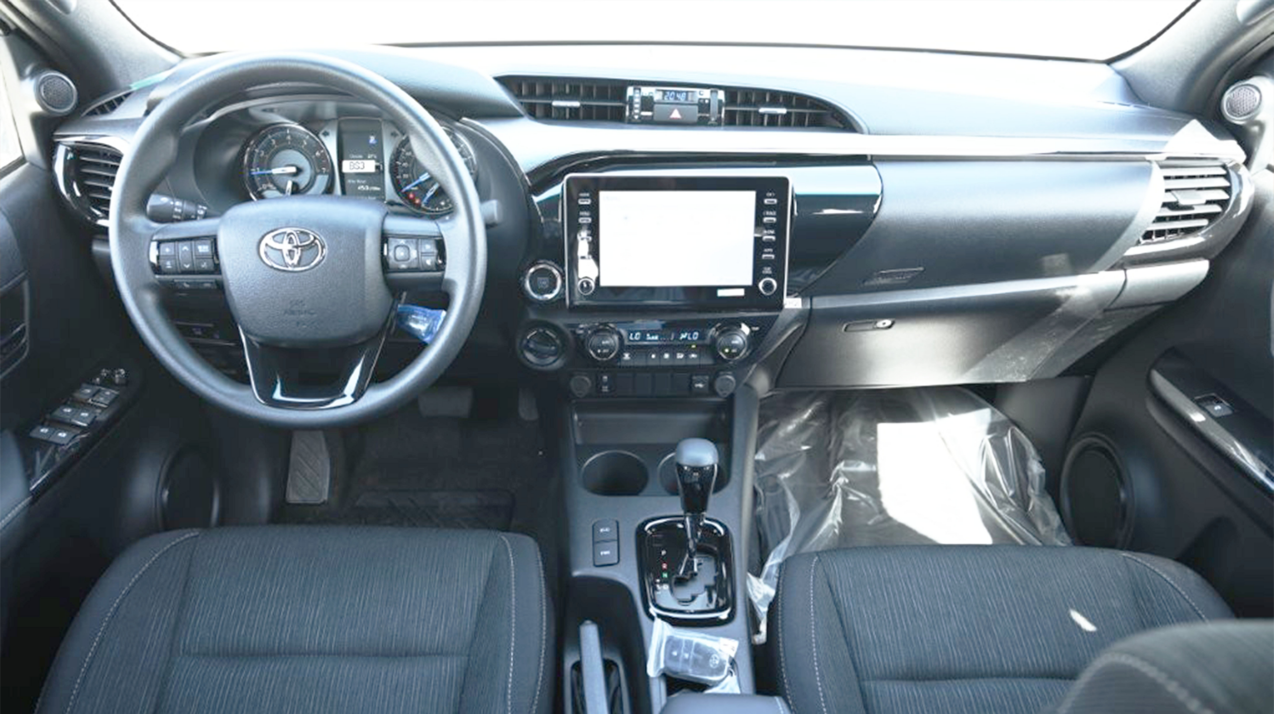 2026 TOYOTA HILUX  DOUBLE CAB PICKUP ADVENTURE 4.0L PETROL