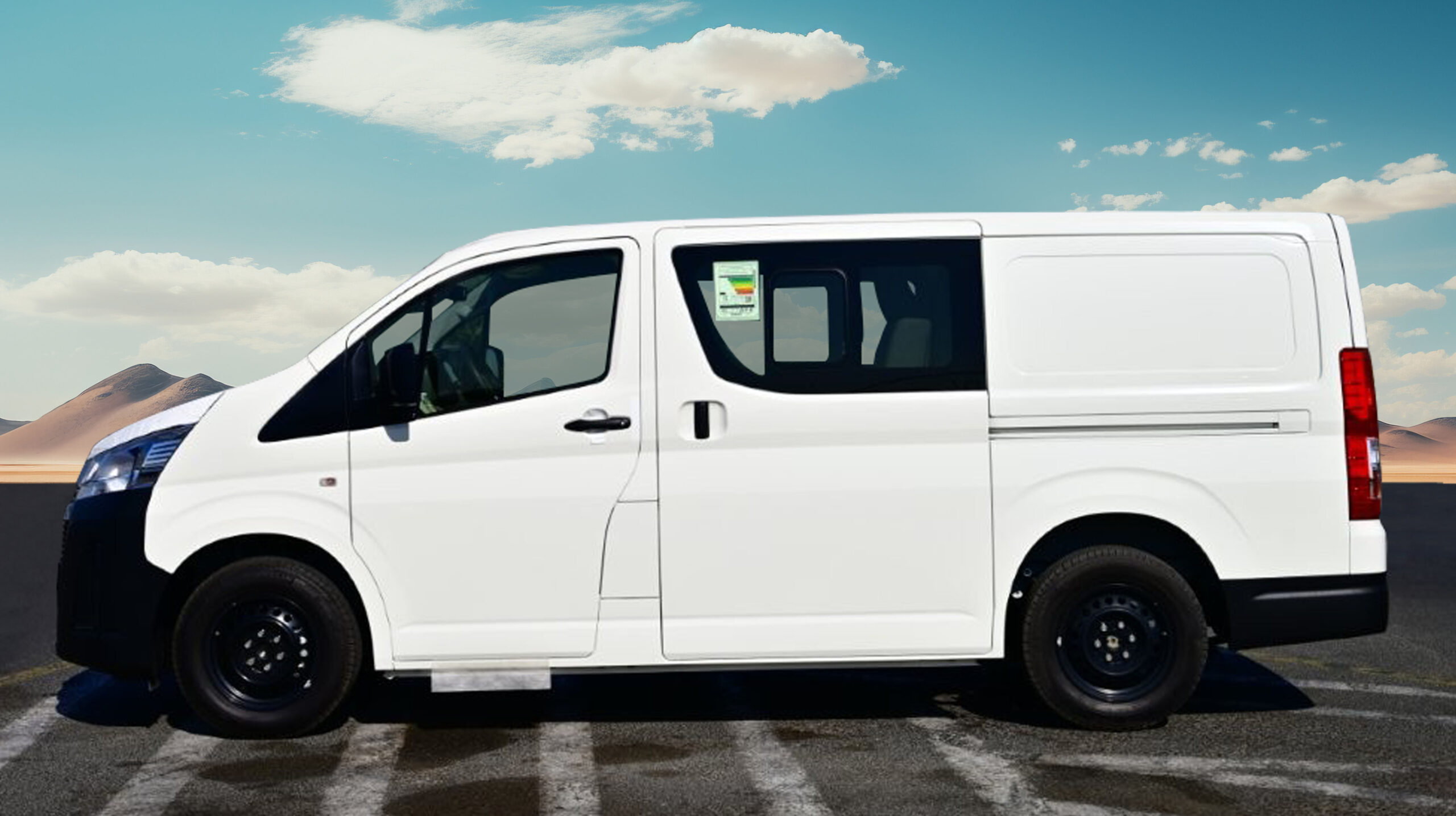 2026 TOYOTA HIACE PANEL VAN MID V6 3.5L 6 SEATER MT