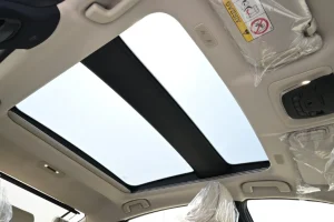 Toyota Crown Panoramic Roof