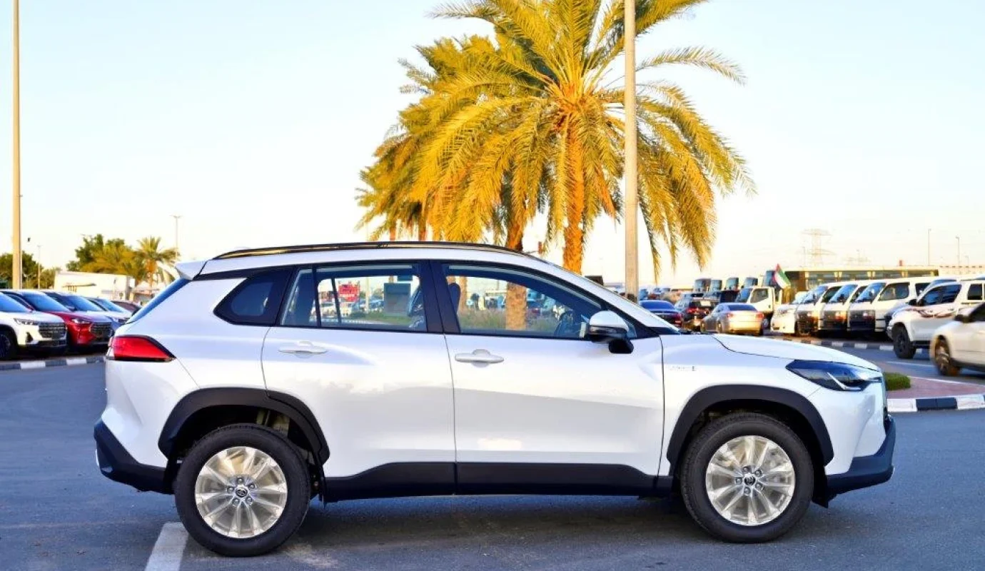 2024 TOYOTA COROLLA CROSS HYBRID XLE 1.8L PETROL AUTOMATIC