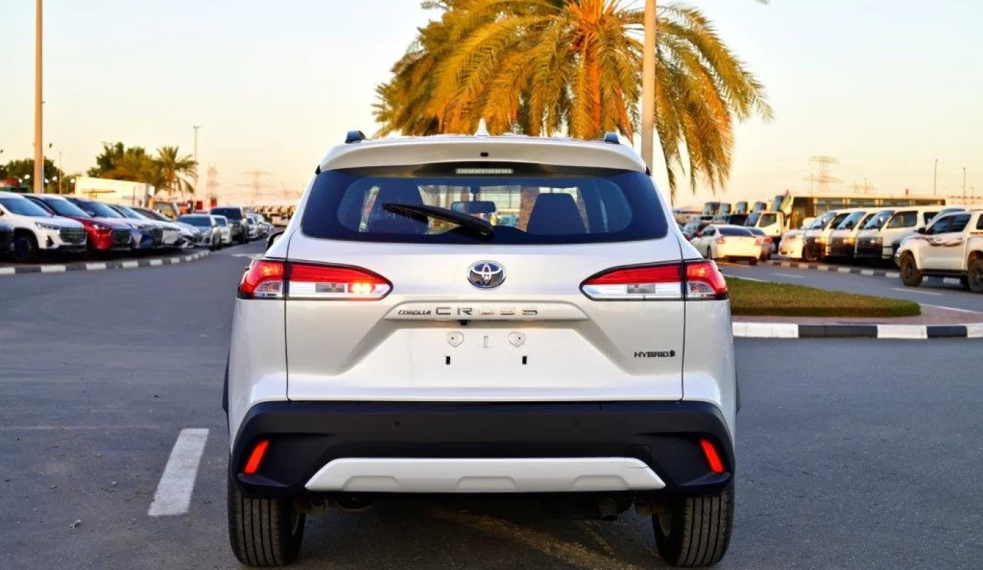 2024 TOYOTA COROLLA CROSS HYBRID XLE 1.8L PETROL AUTOMATIC