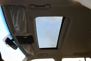 Toyota Prado MOON ROOF