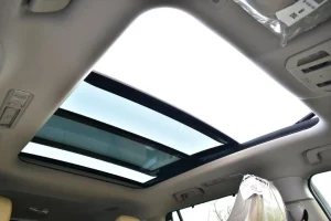 TOYOTA HIGHLANDER LIMITED sunroof