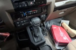 TOYOTA LAND CRUISER PICKUP TRUCK