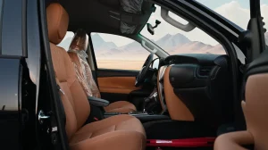 TOYOTA FORTUNER EXR front seat