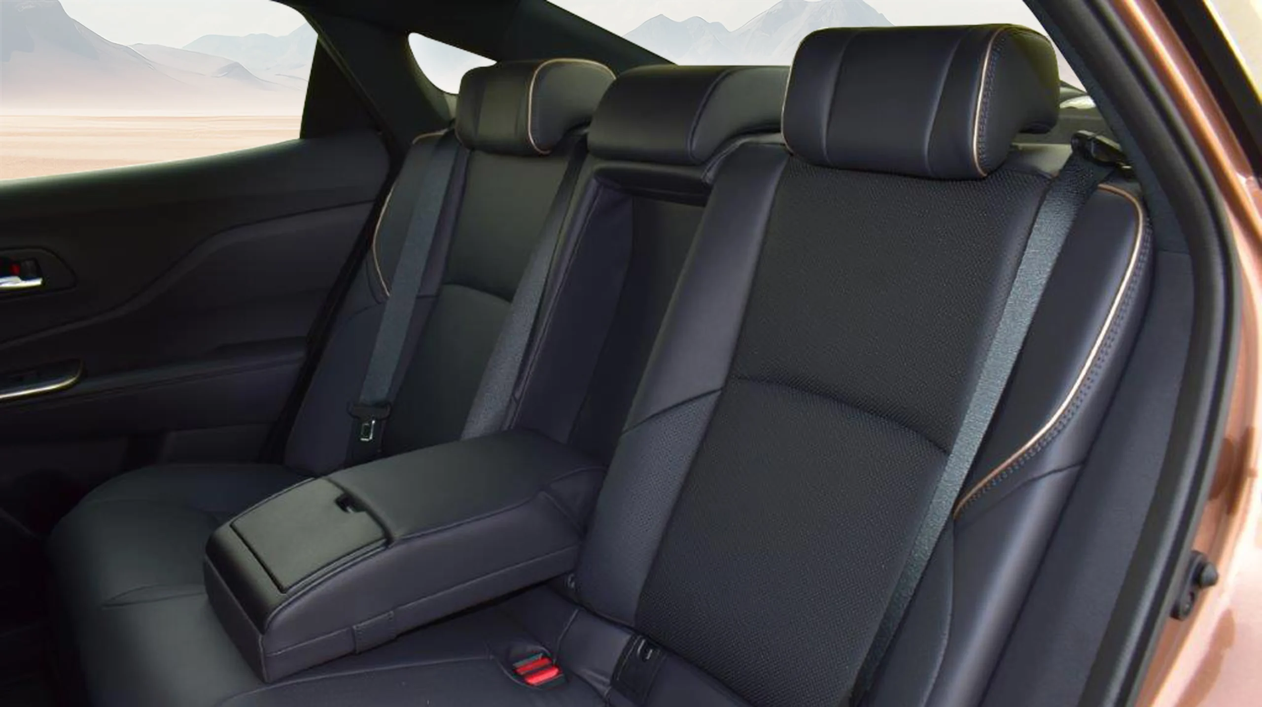 2023 TOYOTA CROWN PLATINUM HYBRIDMAX 2.4L AWD AUTOMATIC – TWO TONE