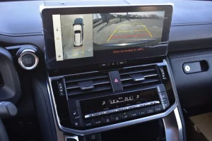Land Cruiser 300 VX SCREEN SUV