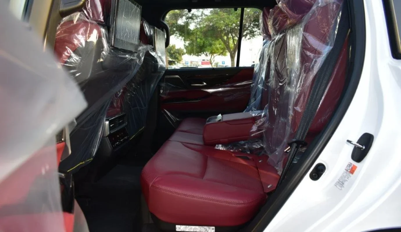 2023 LEXUS LX500D TURBO SPORT V6 3.3L DIESEL 7 SEATER AT