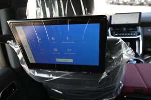 Toyota LC300 GR Sport Screen