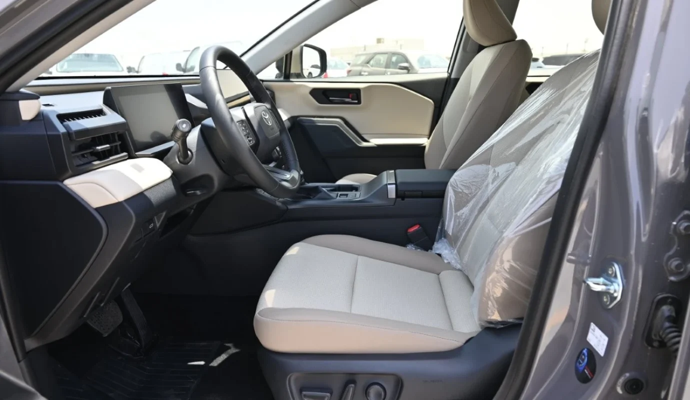 2026 TOYOTA RAV4 XLE HYBRID 2.5L E- AWD 5-SEAT AUTOMATIC