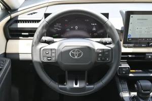 Toyota RAV4 XLE Hybrid