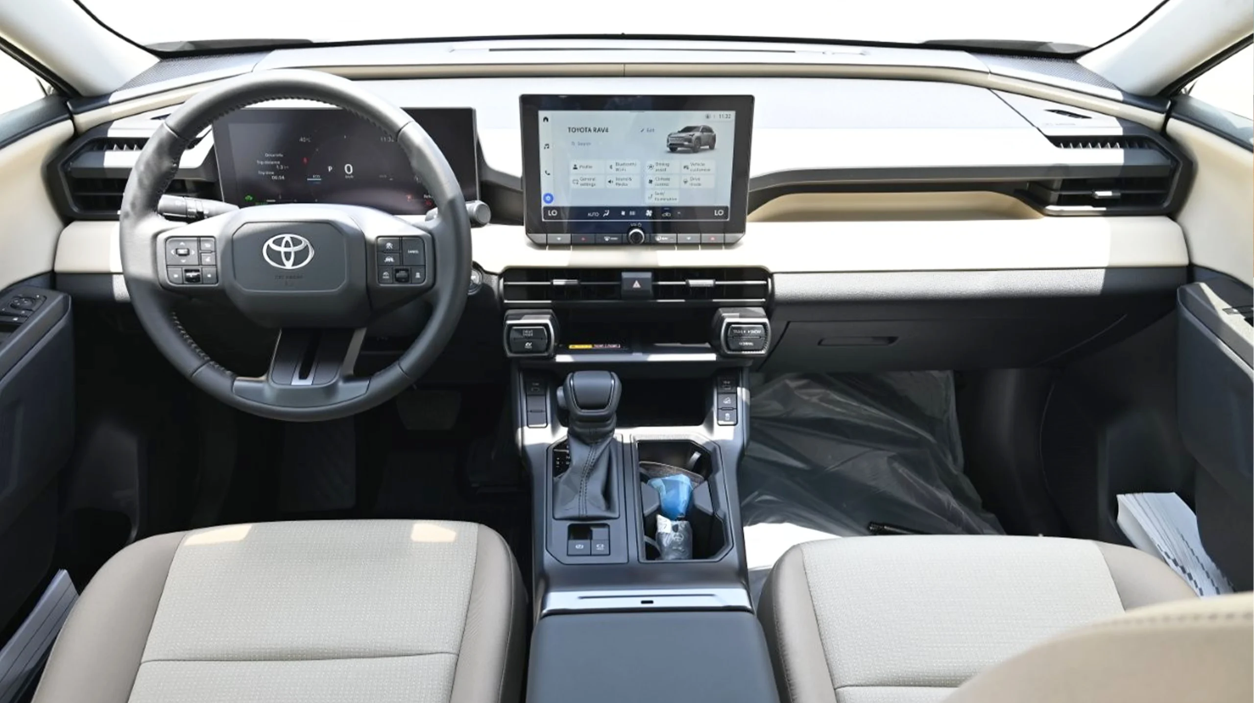 2026 TOYOTA RAV4 XLE HYBRID 2.5L E- AWD 5-SEAT AUTOMATIC