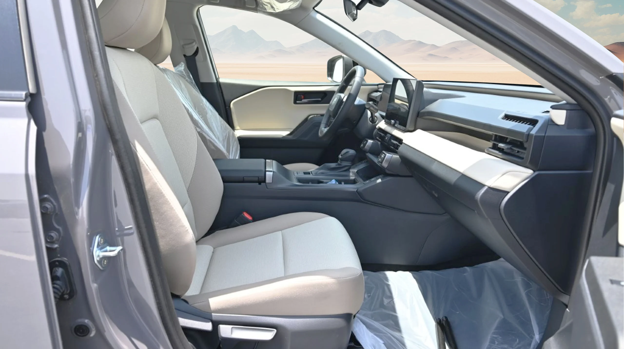 2026 TOYOTA RAV4 XLE HYBRID 2.5L E- AWD 5-SEAT AUTOMATIC