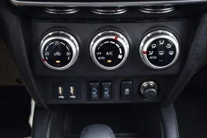 Mitsubishi asx controls