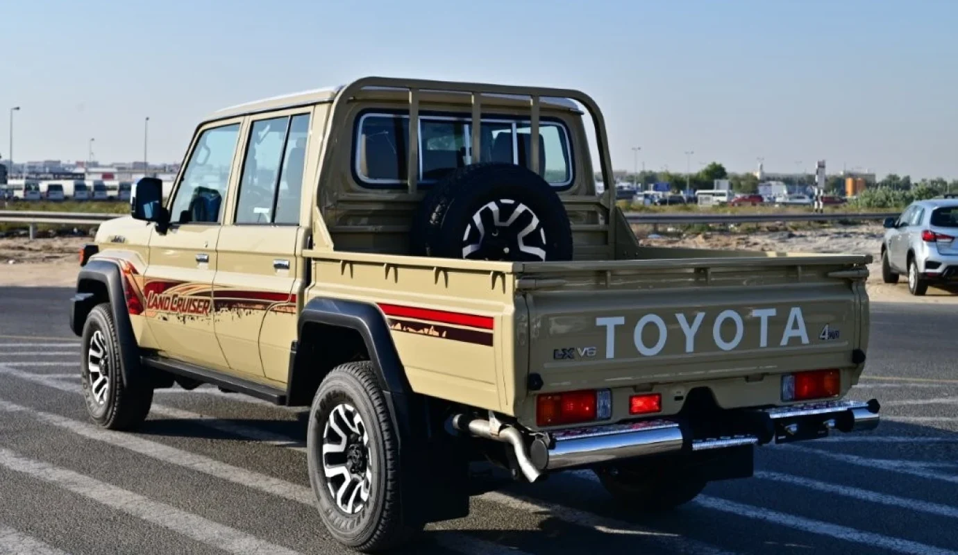 2026 TOYOTA LAND CRUISER DOUBLE CAB PICKUP LX-Z1 V6 4.0L PETROL 4WD 5-SEATER AT