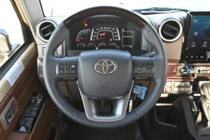 Toyota Land Cruiser LX-Z1