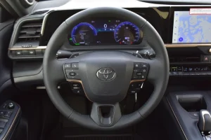 Toyota Crown Platinum