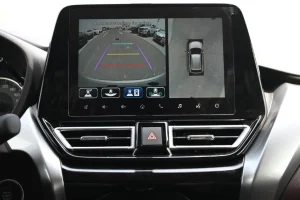 Suzuki Fronx Screen
