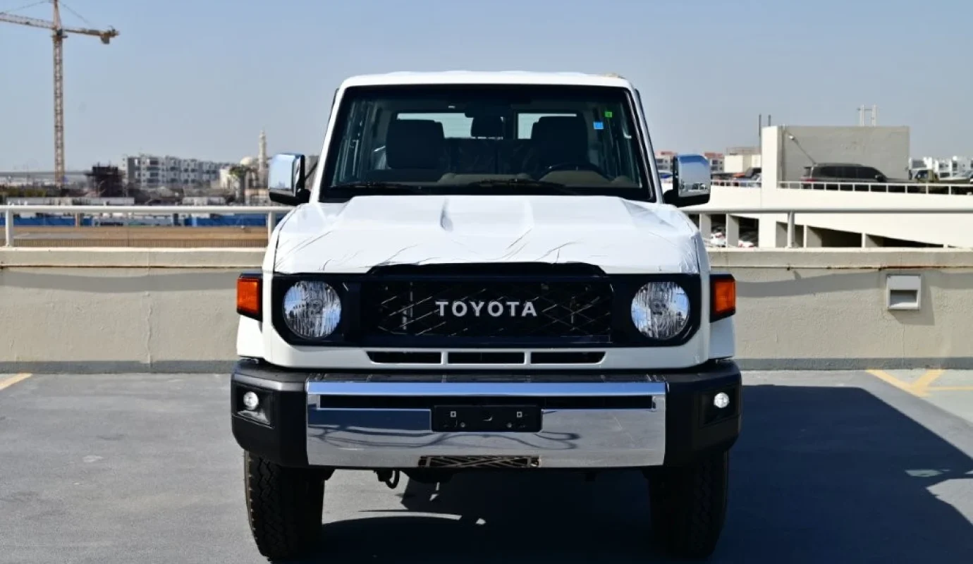 2026 TOYOTA LAND CRUISER 76 V6 4.0L 5-SEATER AUTOMATIC
