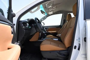 Toyota Fortuner V(X)