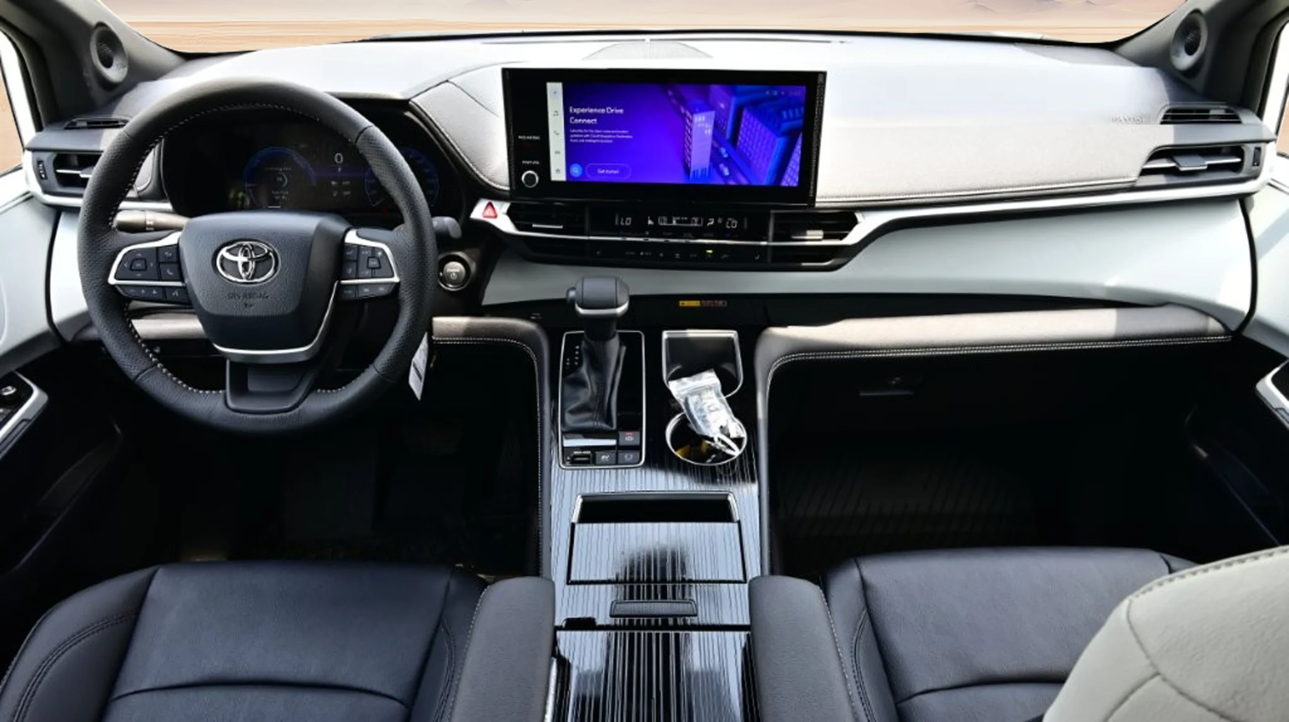 2026 TOYOTA SIENNA FWD HYBRID 2.5L 7-SEATER AT
