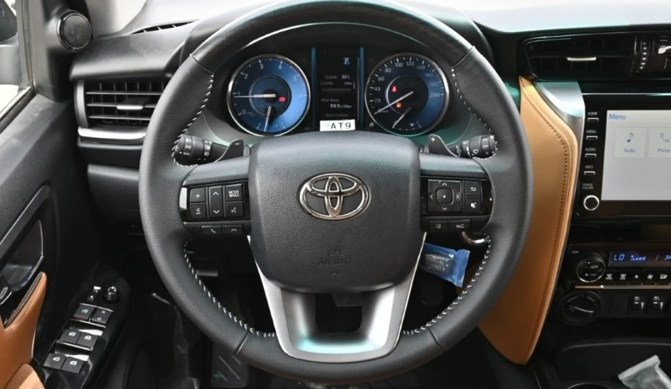 2026 TOYOTA FORTUNER V 2.8L DIESEL 4WD 7-SEATER AT