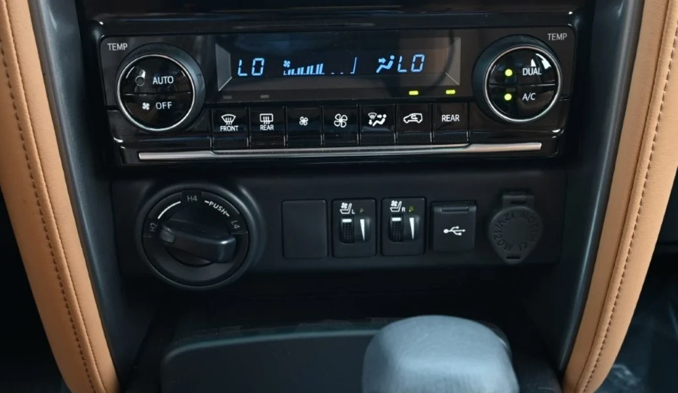 2026 TOYOTA FORTUNER V 2.8L DIESEL 4WD 7-SEATER AT