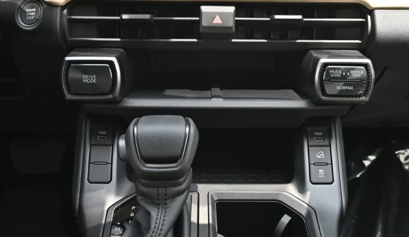 2026 TOYOTA RAV4 LE-G 2.0L AWD 5-SEATER AT