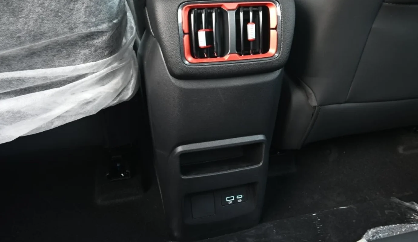 2026 BYD SHARK 6 FLAGSHIP PHEV DOUBLE CAB PICKUP TRUCK 1.5L 4WD AT