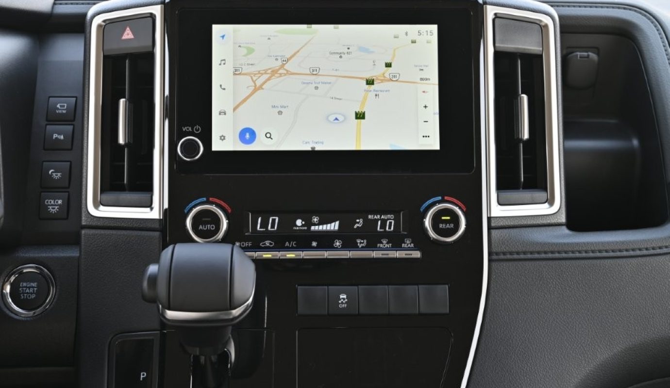2026 TOYOTA GRANVIA V V6 3.5L PETROL 6-SEATER AT
