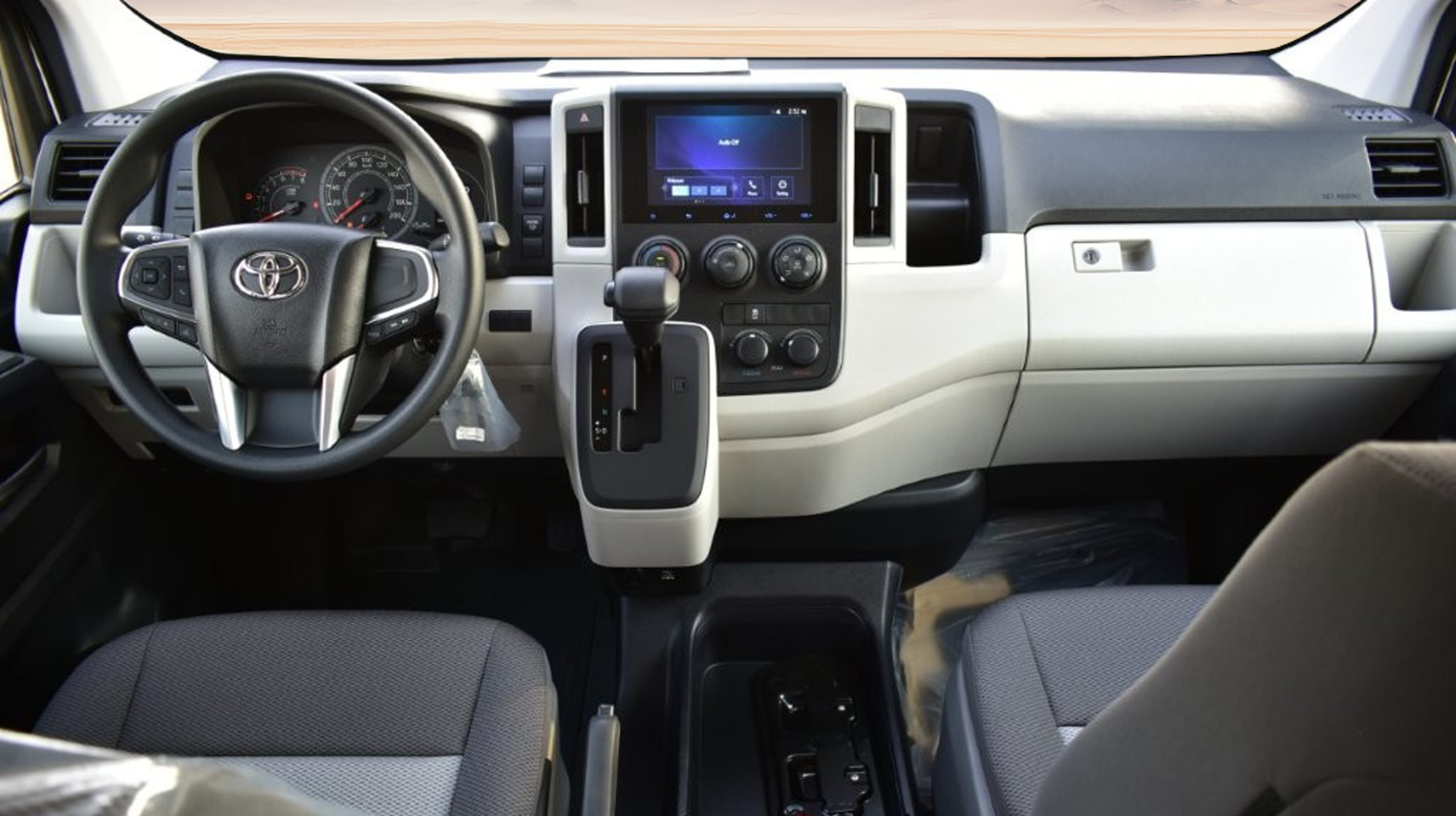 2026 TOYOTA HIACE HIGH ROOF 3.5L PETROL 13-SEATER AT