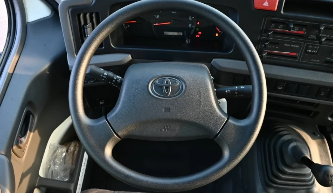 2026 TOYOTA COASTER HIGH ROOF DLX 4.2L DIESEL 23-SEATER MT