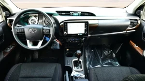 2026 Toyota Hilux SR5