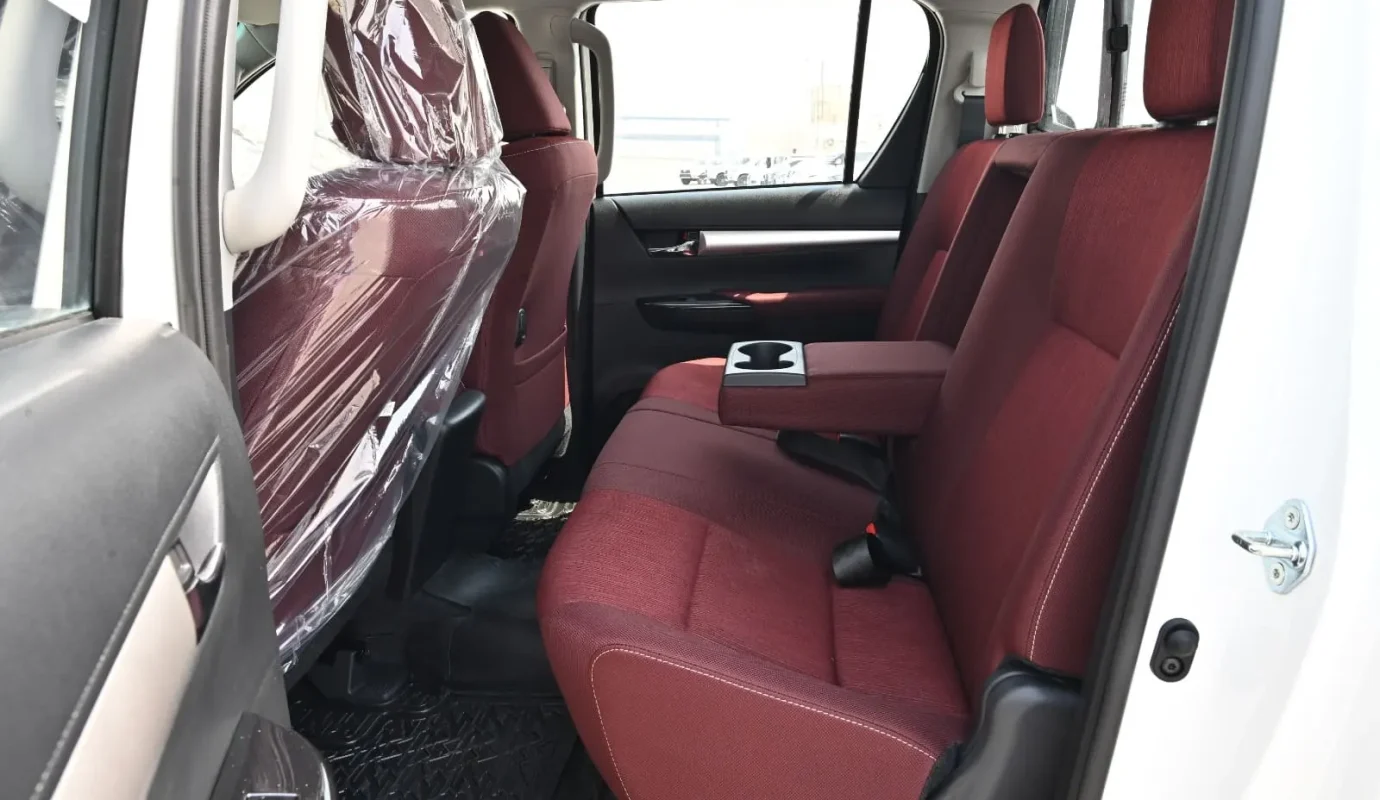 2026 TOYOTA HILUX DOUBLE CAB PICKUP SR5 2.7L PETROL 4WD 5 SEATER MT