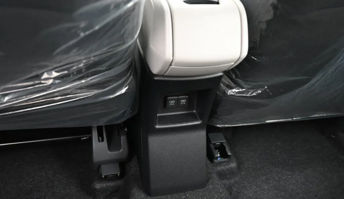 2026 TOYOTA VELOZ GLX 1.5L FWD 7-SEATER AT