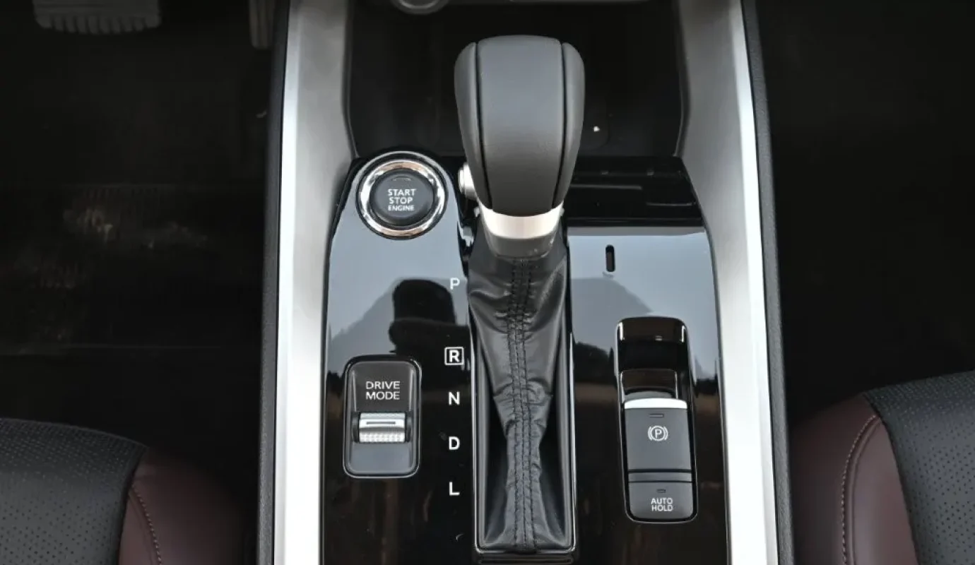 2027 MITSUBISHI DESTINATOR PREMIUM LINE 1.5L 2WD 7-SEATER AT