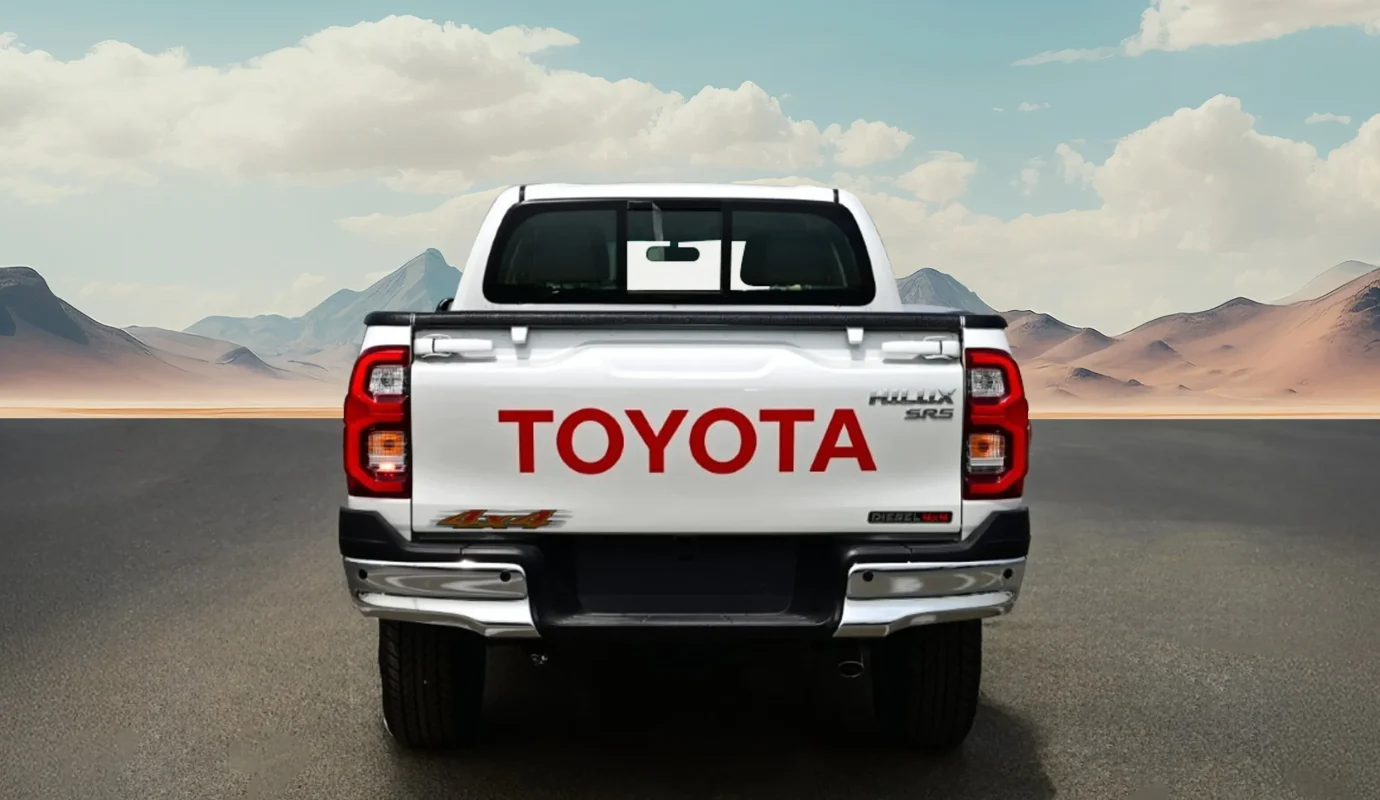 2026 TOYOTA HILUX DOUBLE CAB PICKUP SR5 2.7L PETROL 4WD 5 SEATER MT