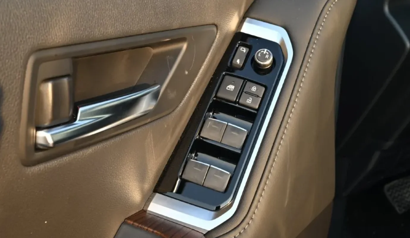 2026 TOYOTA LAND CRUISER 300 GXR-HI 3.5L TWIN TURBO PETROL AT