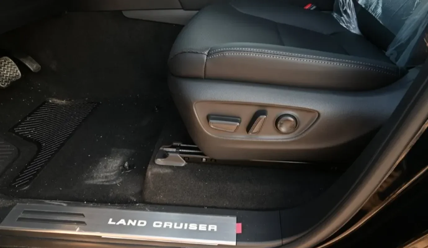 2026 TOYOTA LAND CRUISER 300 GXR-HI 3.5L TWIN TURBO PETROL AT