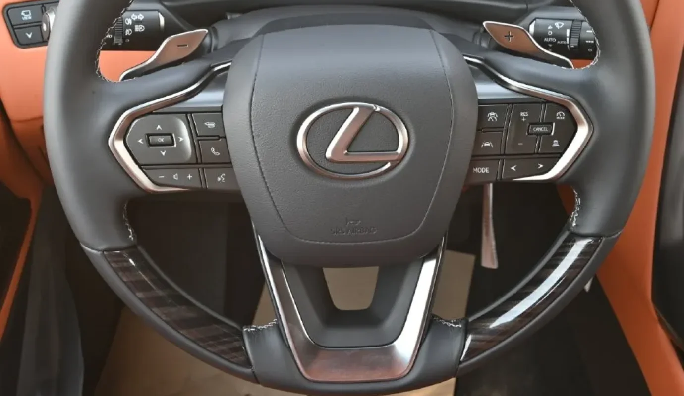 2026 LEXUS LX600 VIP V6 3.5L TURBO AWD 4 SEATER AT