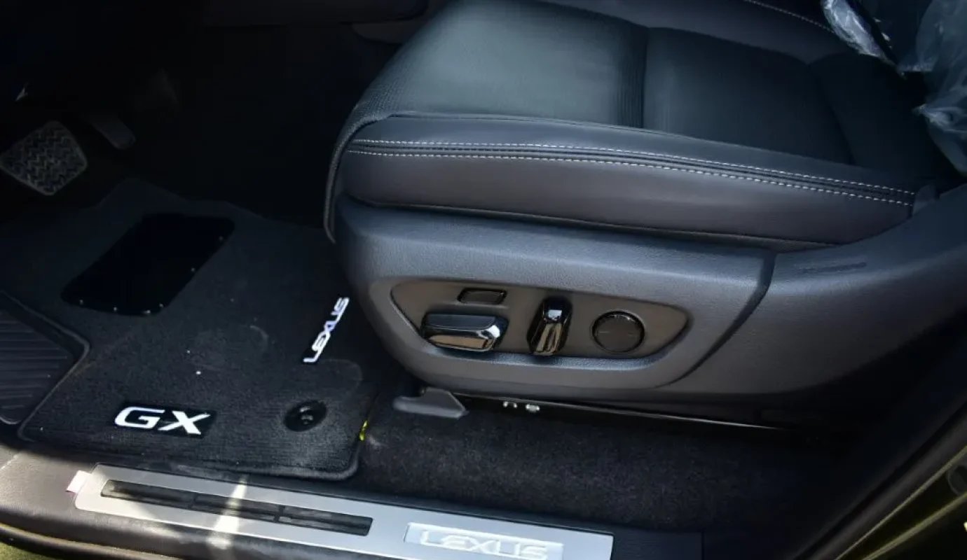2026 LEXUS GX550 LUXURY+ V6 3.4L PETROL AWD 7-SEATER AT