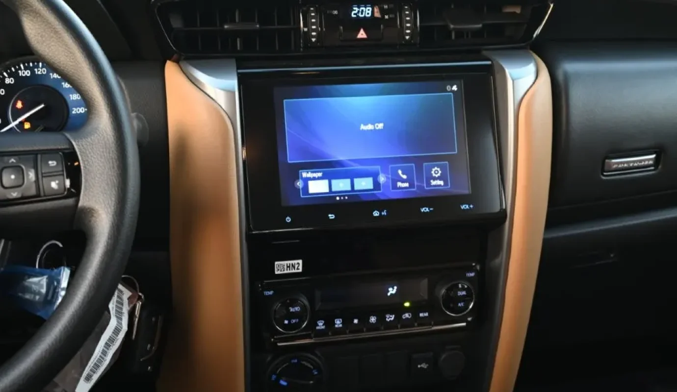 2026 TOYOTA FORTUNER E1 2.7L PETROL 4WD 7-SEATER AT