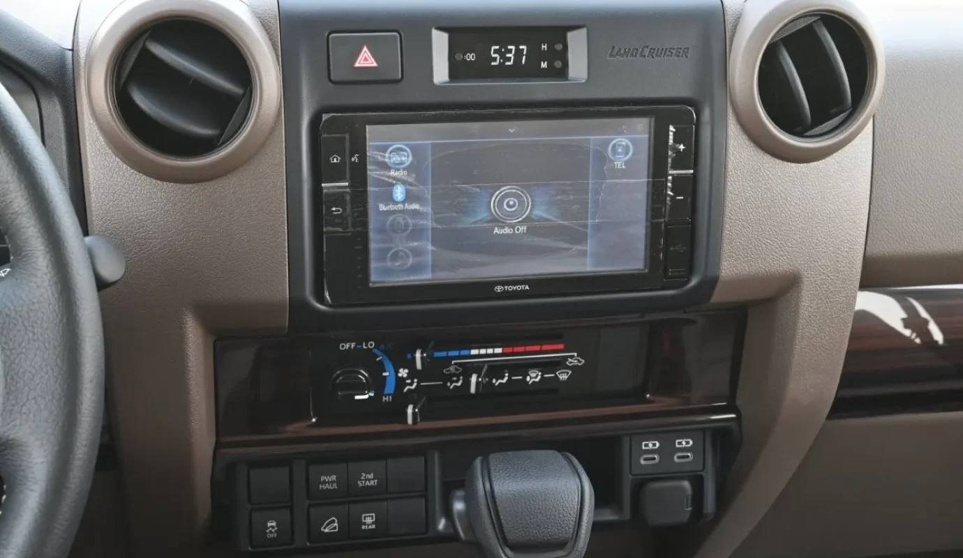 2026 TOYOTA LAND CRUISER 76 HARDTOP DX V6 4.0L 5-SEATER AT
